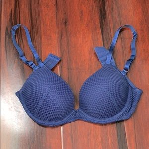 NWOT H&M Bra Size:36C